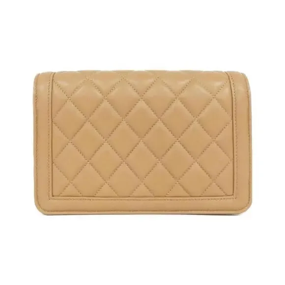 CHANEL Authentic Cream Wallet - Picture 2 of 7